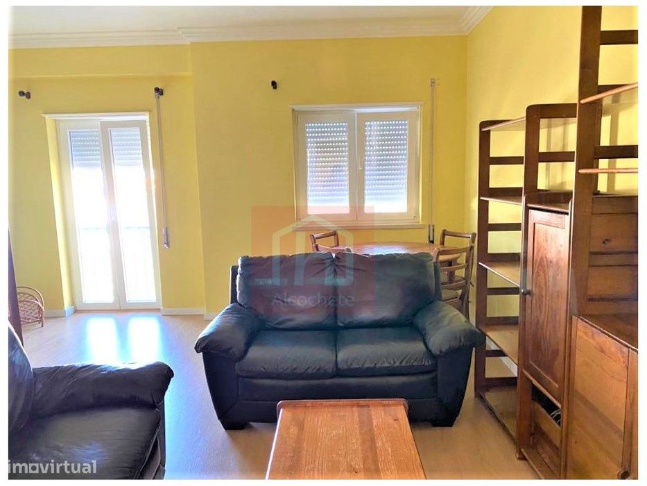 Apartamento T3 no Centro de Alcochete Arrendar