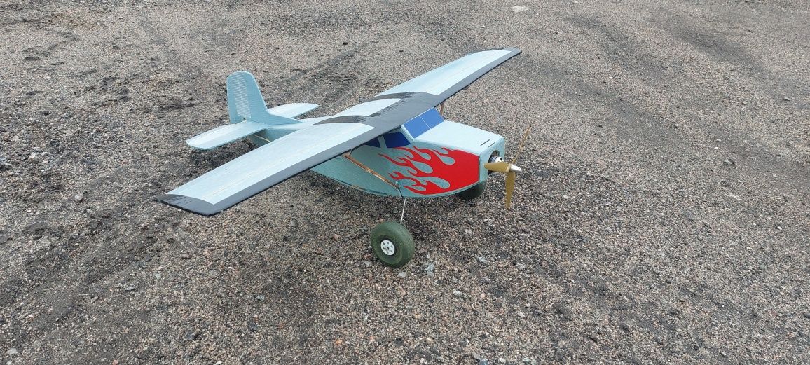 Літак RC. Chopper STOL