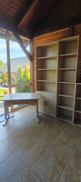 Regały BRW Office i biurko