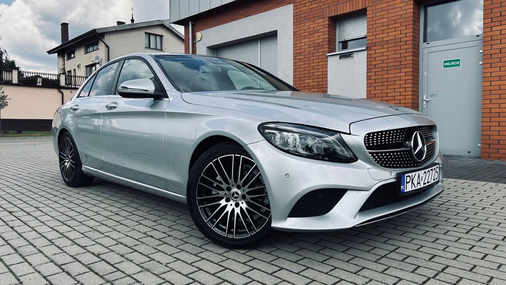Mercedes-Benz Klasa C Mercedes w205 2019 | Panorama | Multibeam LED | Kamery 360 | Skóra |