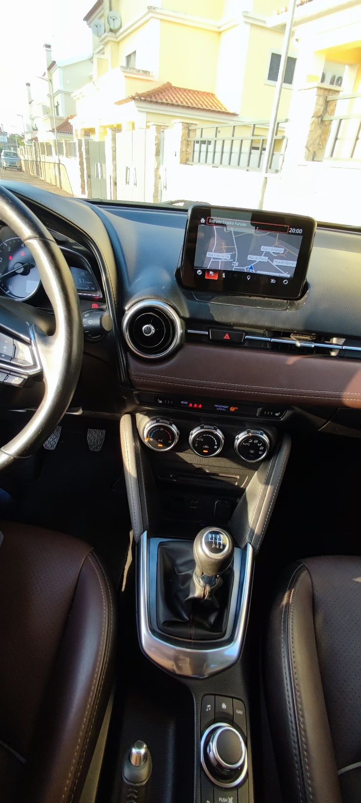 Mazda CX-3 Sky. Excellence Navi Full extras