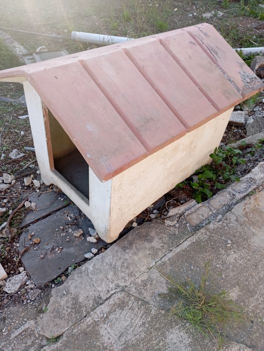 Vendo esta casota muita bonita bom estado