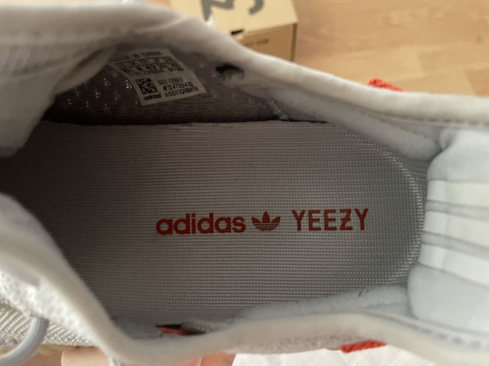 adidas yeezy boost 350 tail light 42 EU