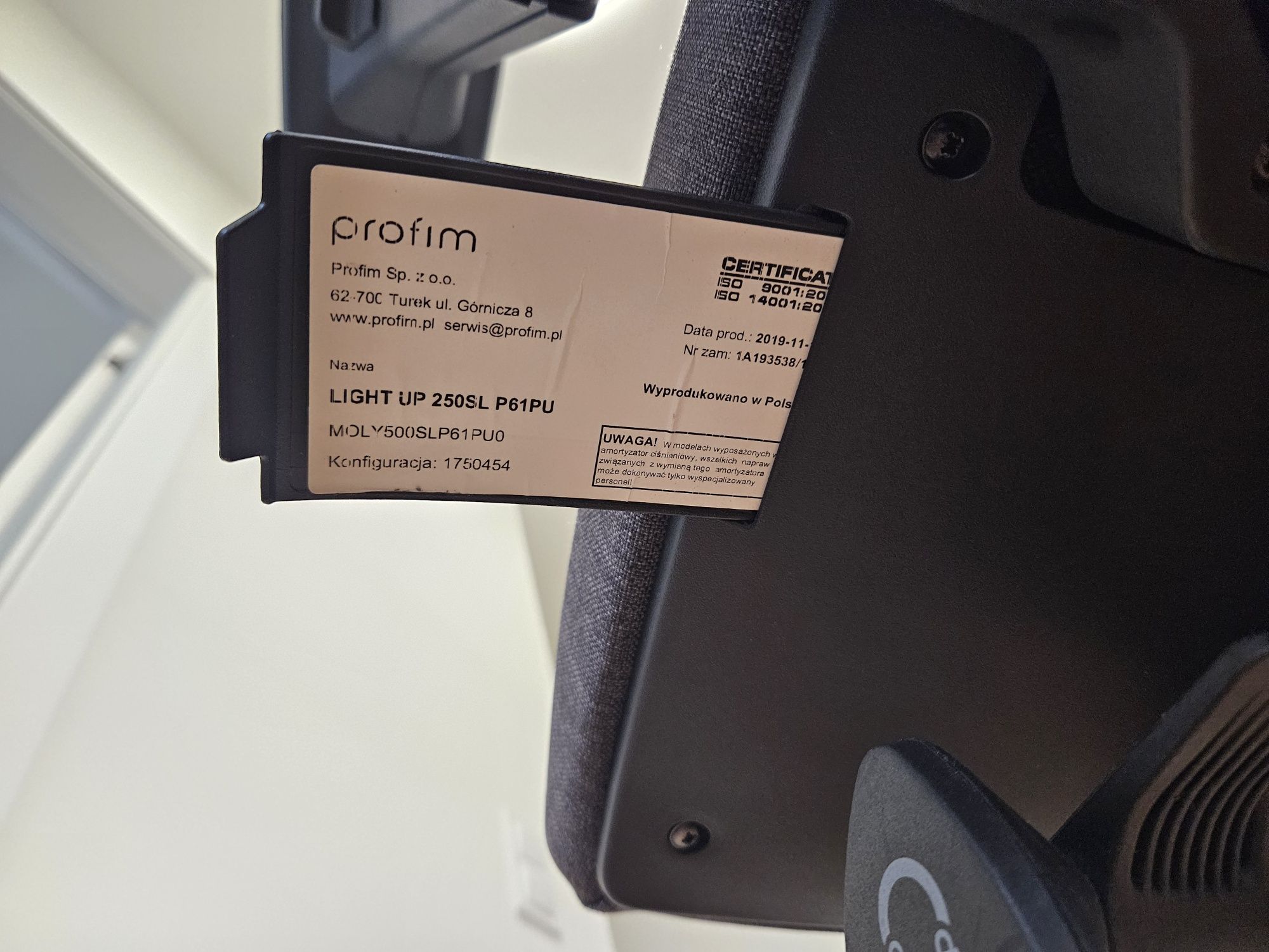 Ergonomiczne krzesło biurowe Profim Light Up 250 SL P61PU – jak nowe!