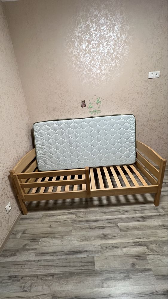 Продам детскую кровать