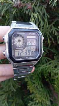 Чоловічий годинник Casio AE-1200WH