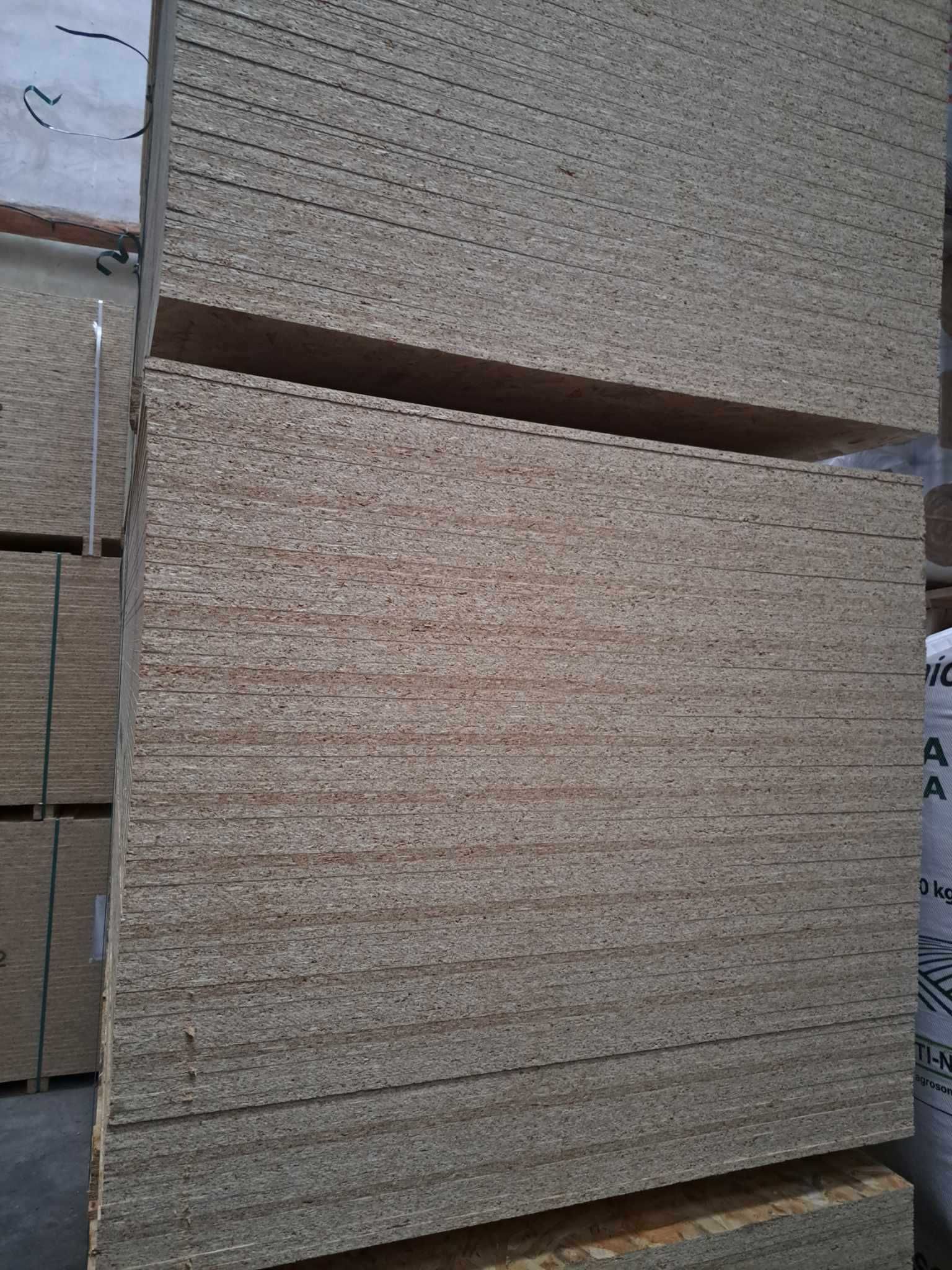 Płyta OSB 15 (OSB3) 1250x2500mm Szybka dostawa