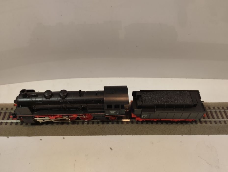 Lokomotywa parowóz Lima BR18 skala H0 //310