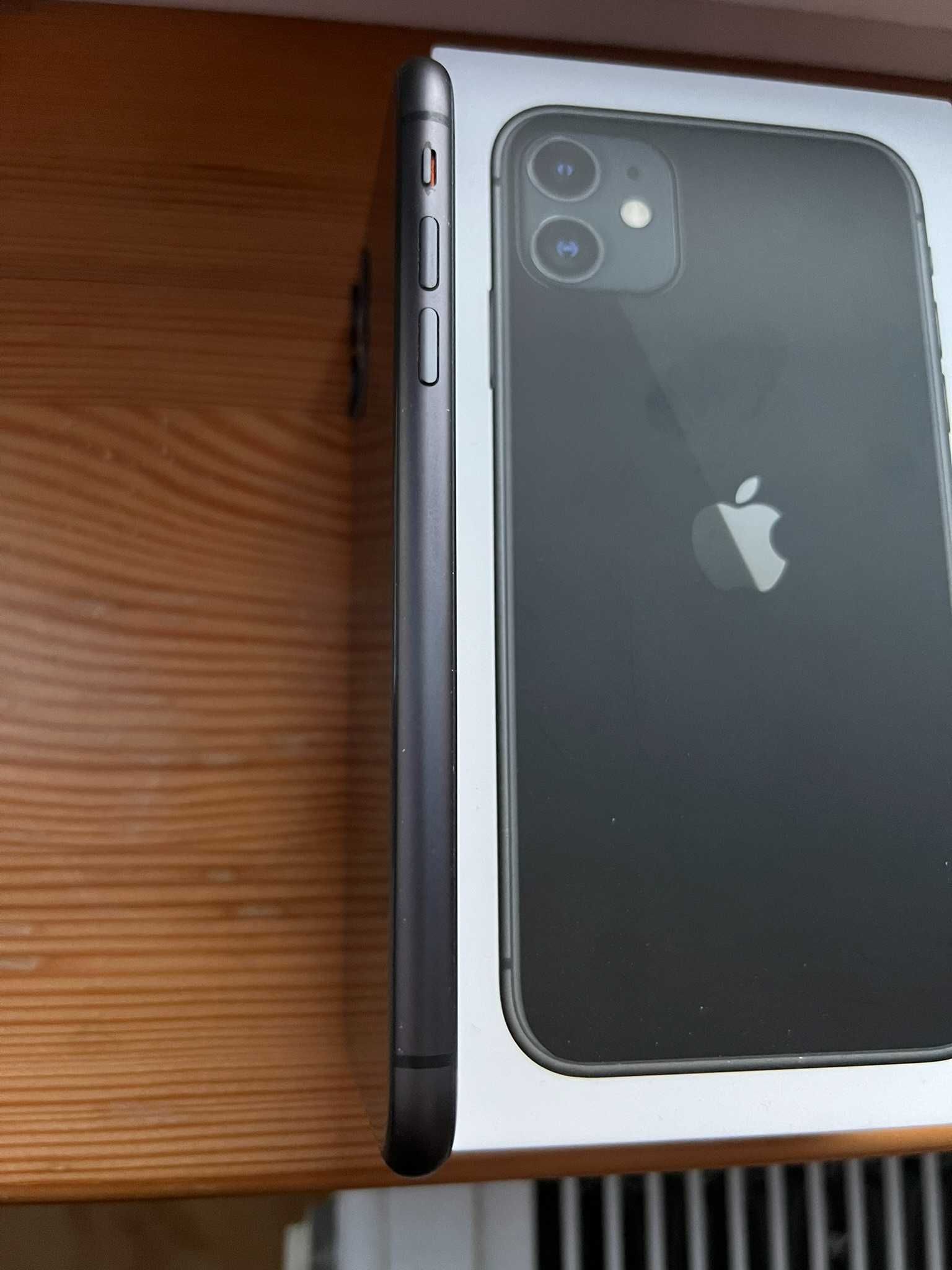 iPhone 11 64 GB Black  86% baterii