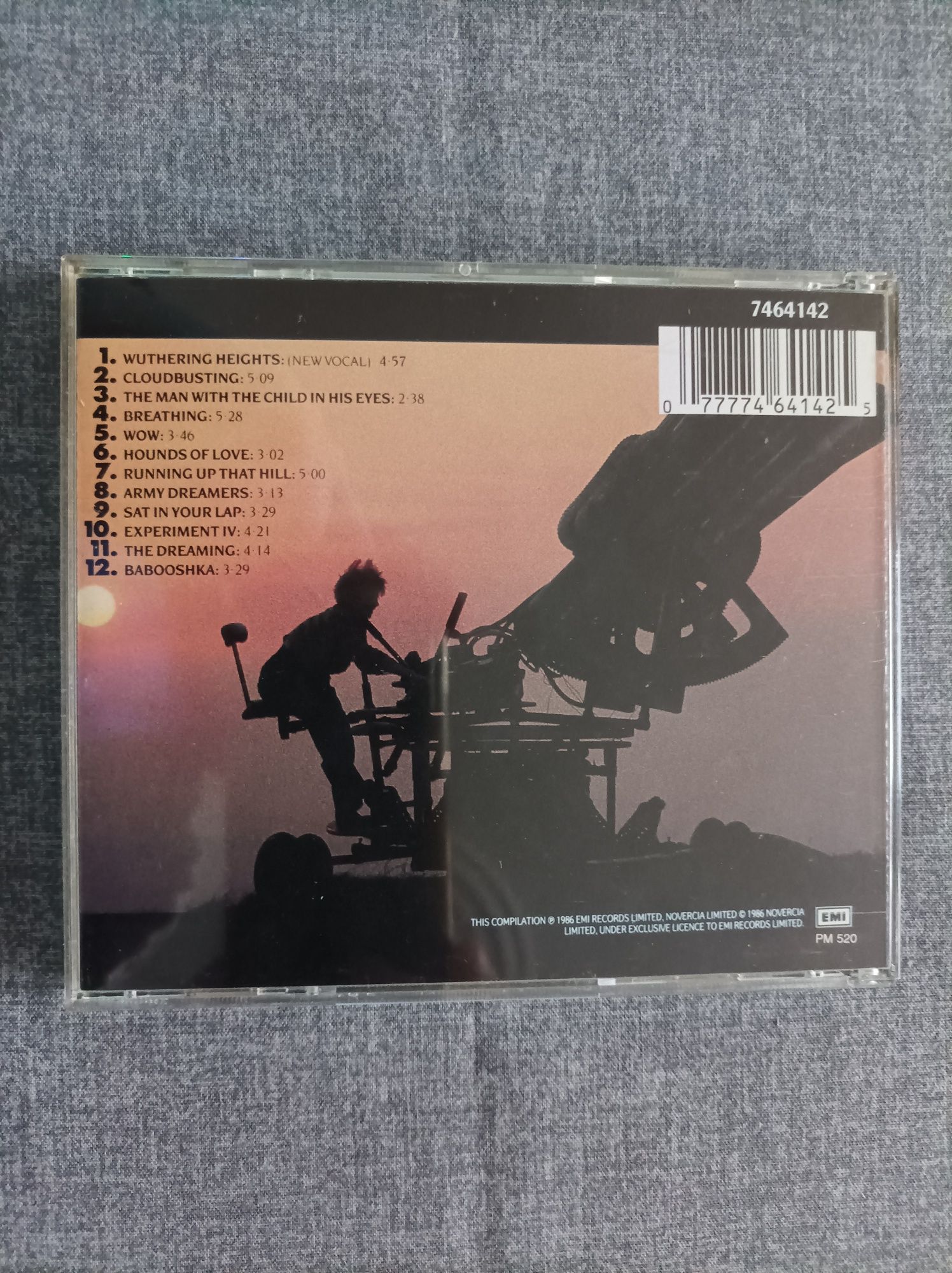 26 - Kate Bush - The Whole Story - wydanie 1986 rok CD