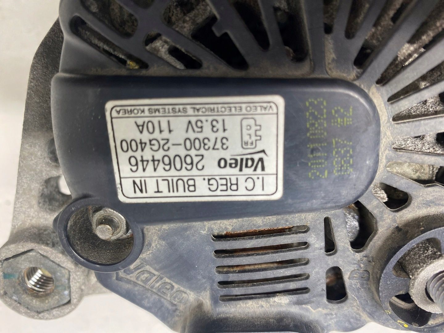 ALTERNATOR KIA SPORTAGE III HYUNDAI IX35 2.0 BENZ 10-15 37300-2G400