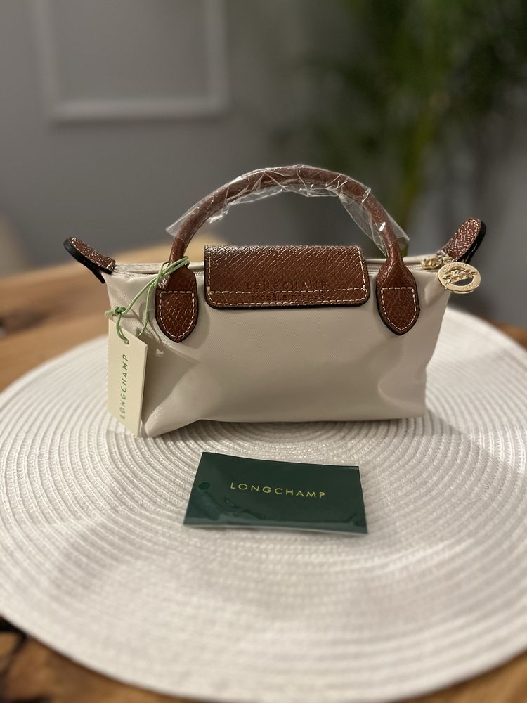 Torebka mini Longchamp damska wraz z paskiem