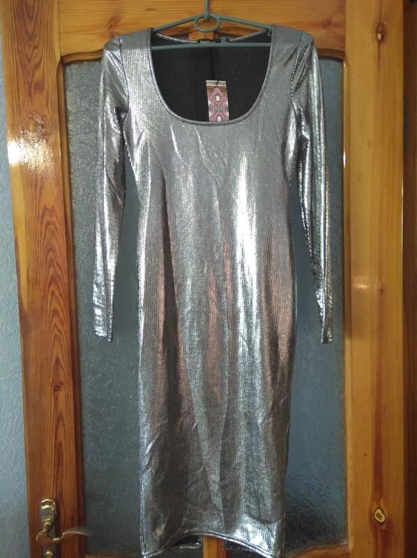 Серебряное платье
