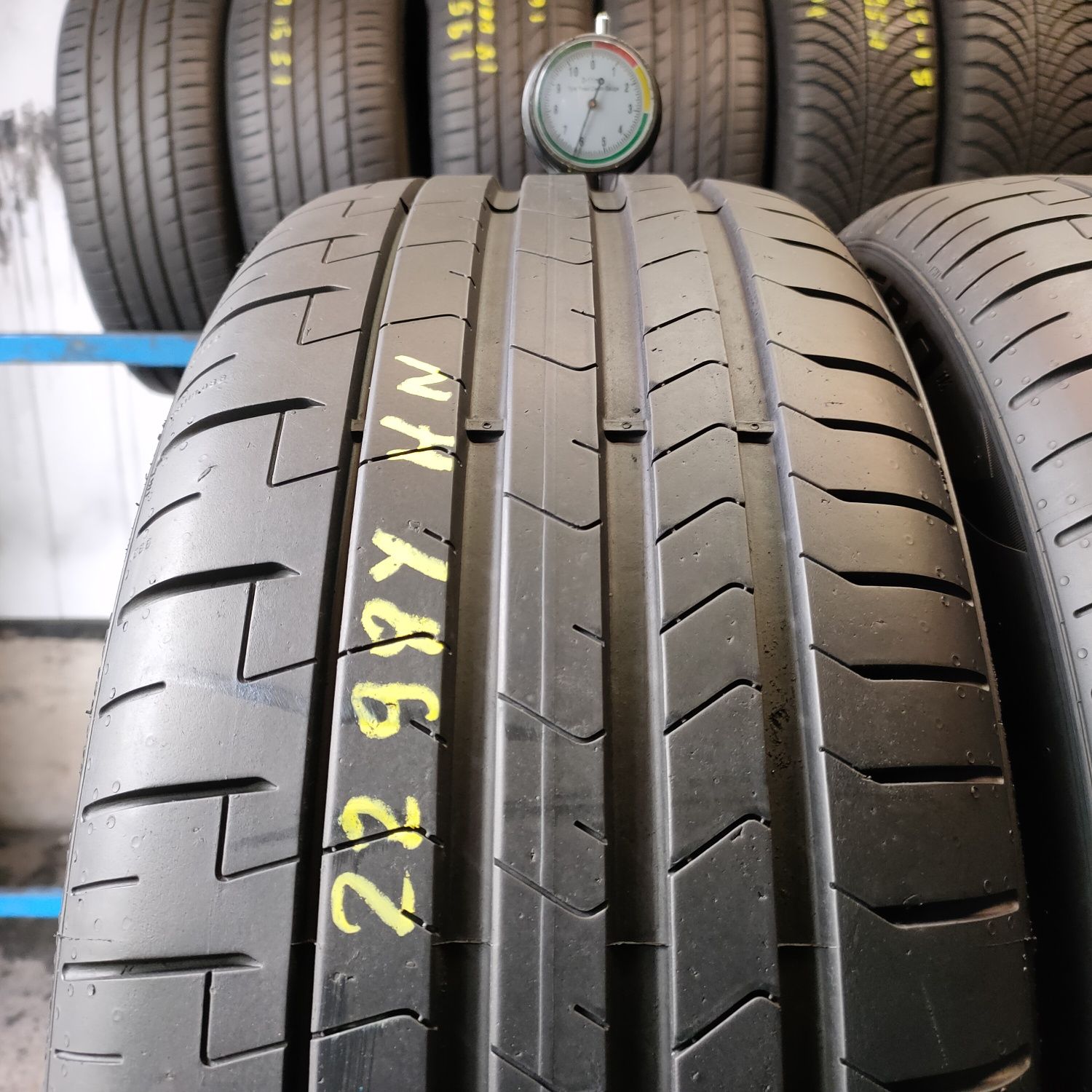 215/40r18 Pirelli Pzero 2021r 6.5mm HN