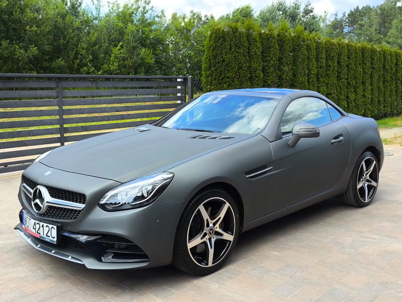 Mercedes-Benz SLC Mercedes Benz SLC 200 AMG LINE.