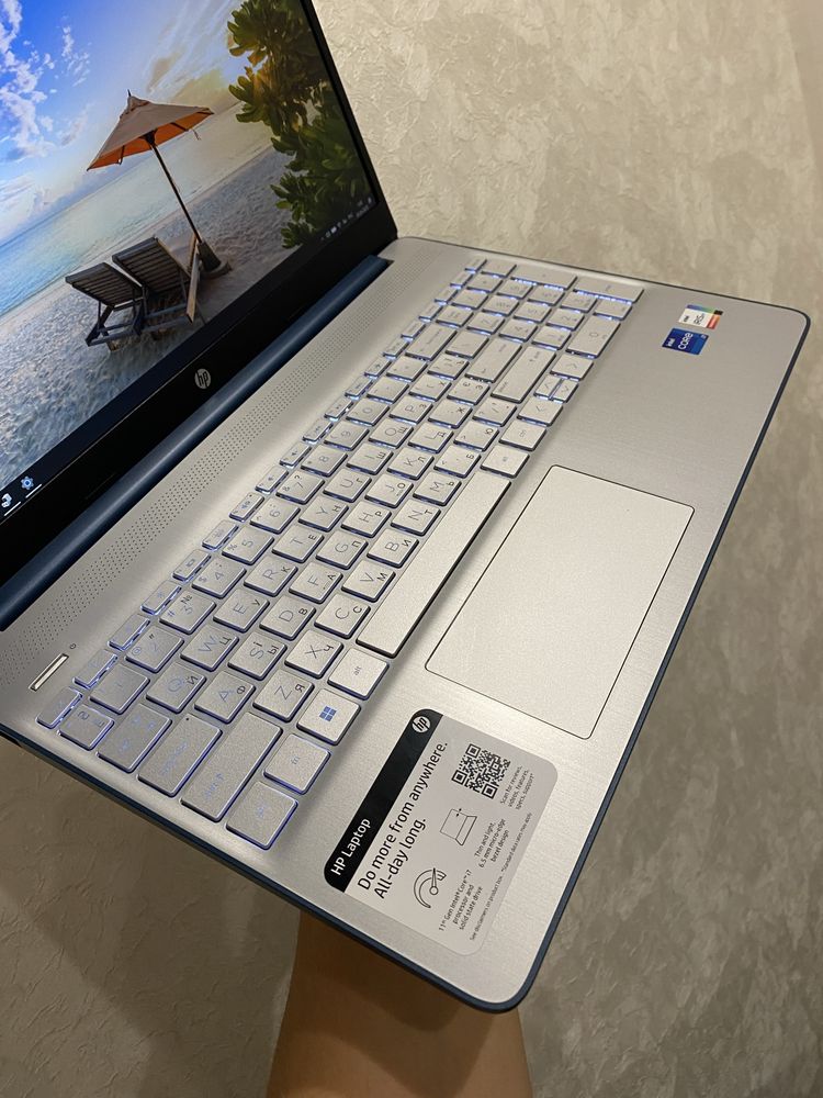 Ультрабук HP Laptop 15 i7-11/ IPS/ RAM 16/ SSD 512Gb стан нового