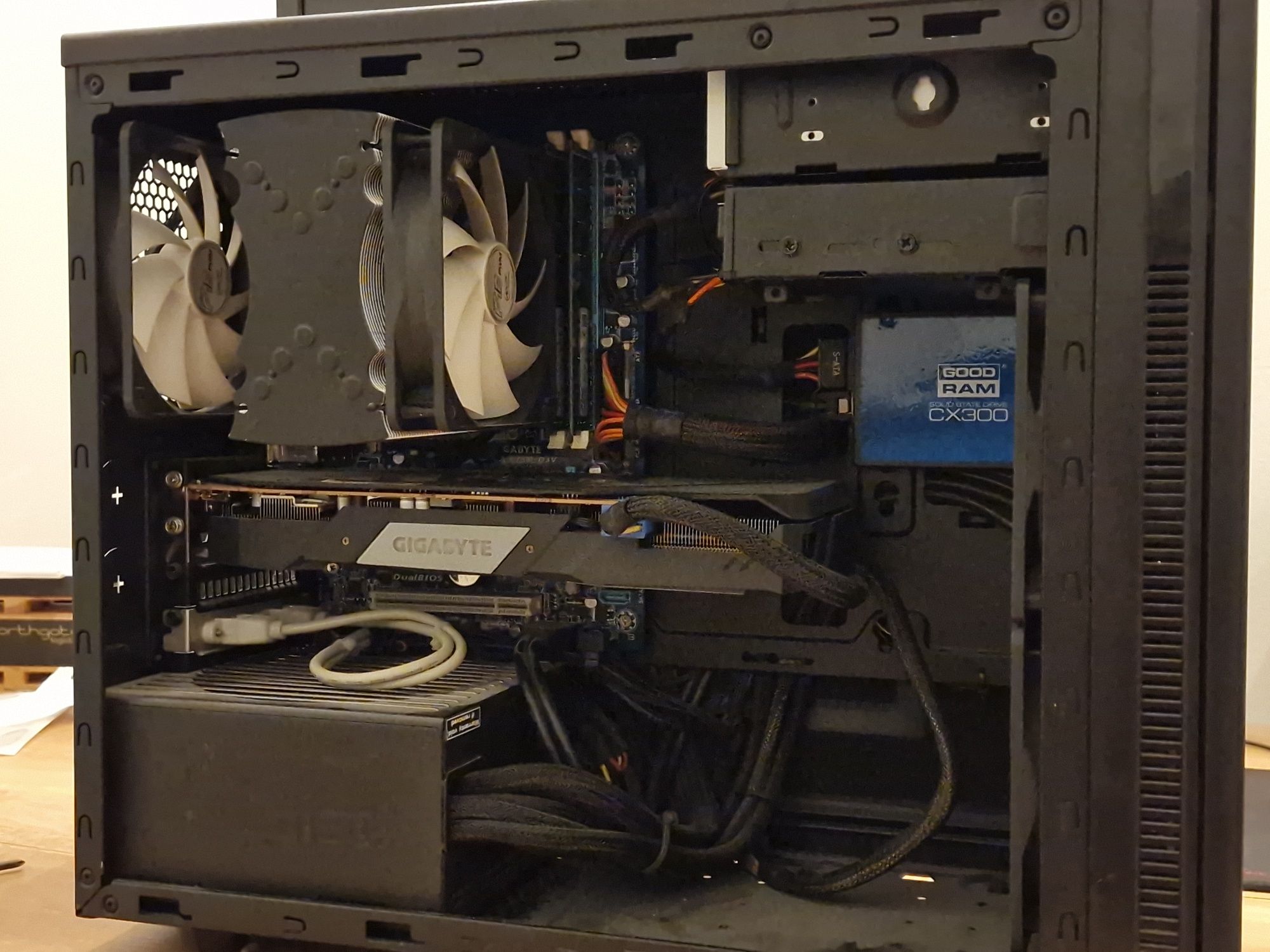 Komputer stacjonarny PC i5 bequiet Radeon 5500 SSD 500GB+1TB 16GB 8GB