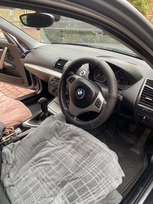 Bmw E87 118i 2005 rok