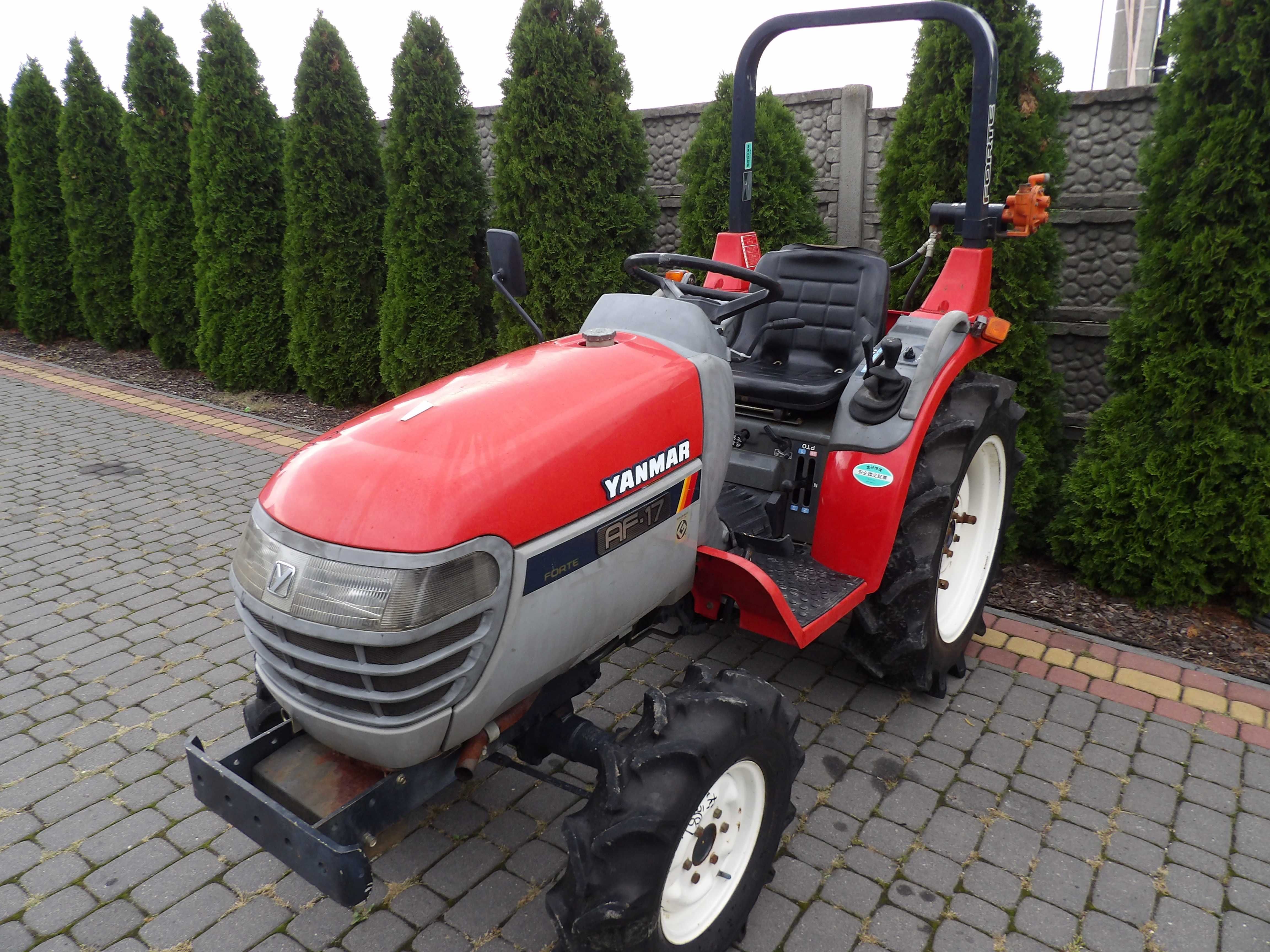 Yanmar AF 17 KM 4x4 rewers mini traktor ogrodniczy kubota iseki