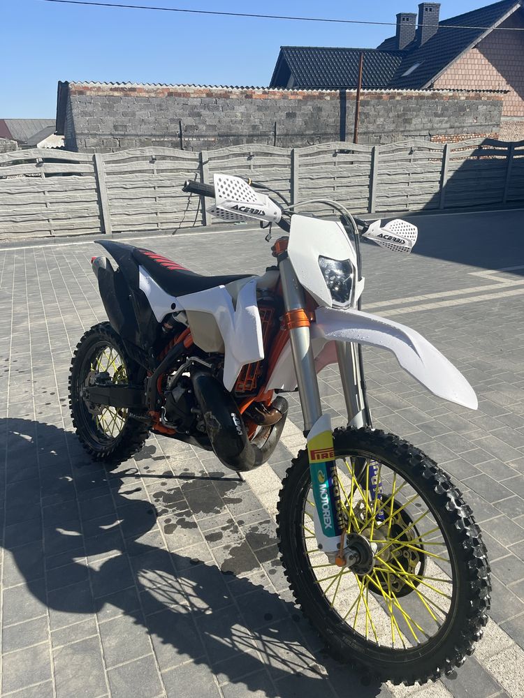 Ktm exc 250 six days