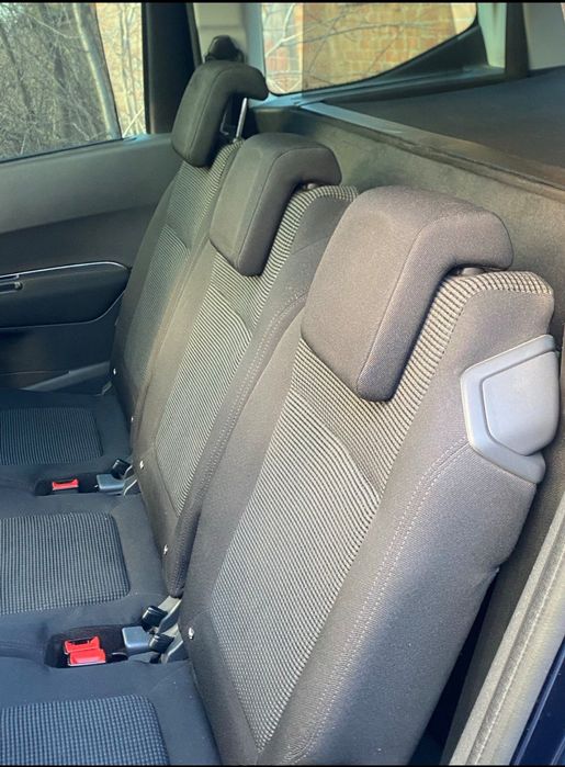 Продам або обміняю Пежо 5008 з доплатою в обидва боки