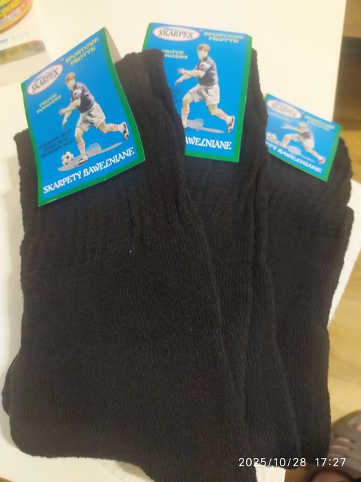 Skarpety, Rozmiar 39-42.(5 szary  + 3 czarny)