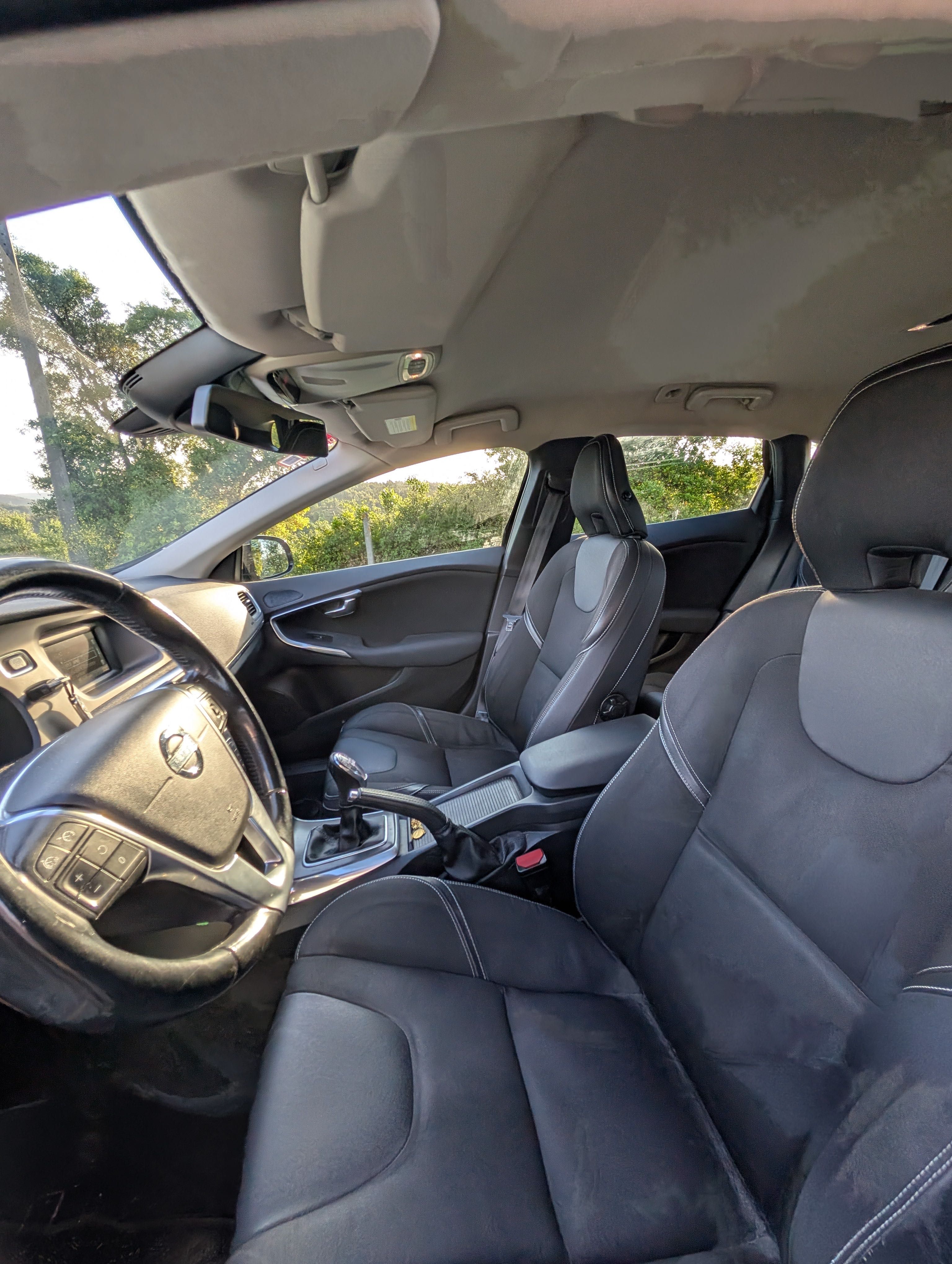 Volvo V40 D2 - 2014