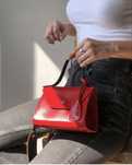 Elegancka Czerwona Skórzana Torebka / Bolso de cuero rojo elegante