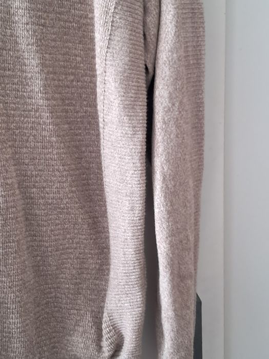 Sweter beżowy Vanguard rozm M