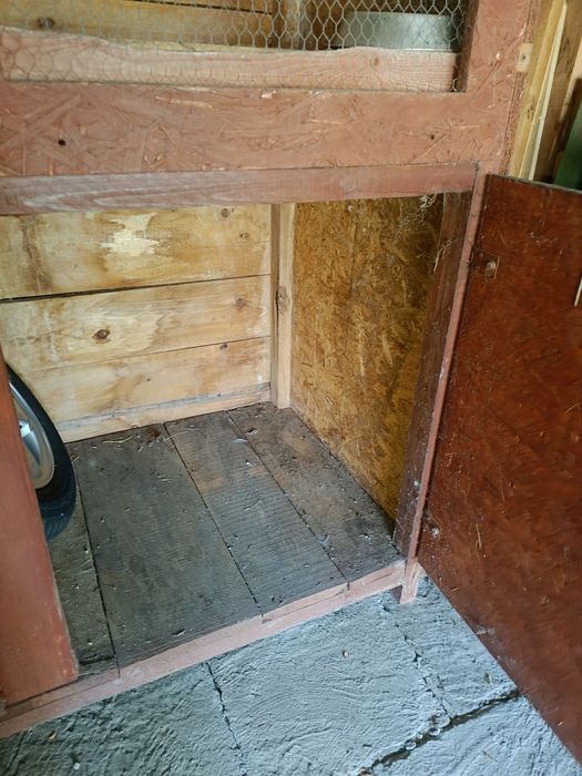 Klatka dla królików duża.