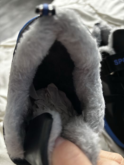 Buty ocieplane chłopięce rozmiar 33 nowe