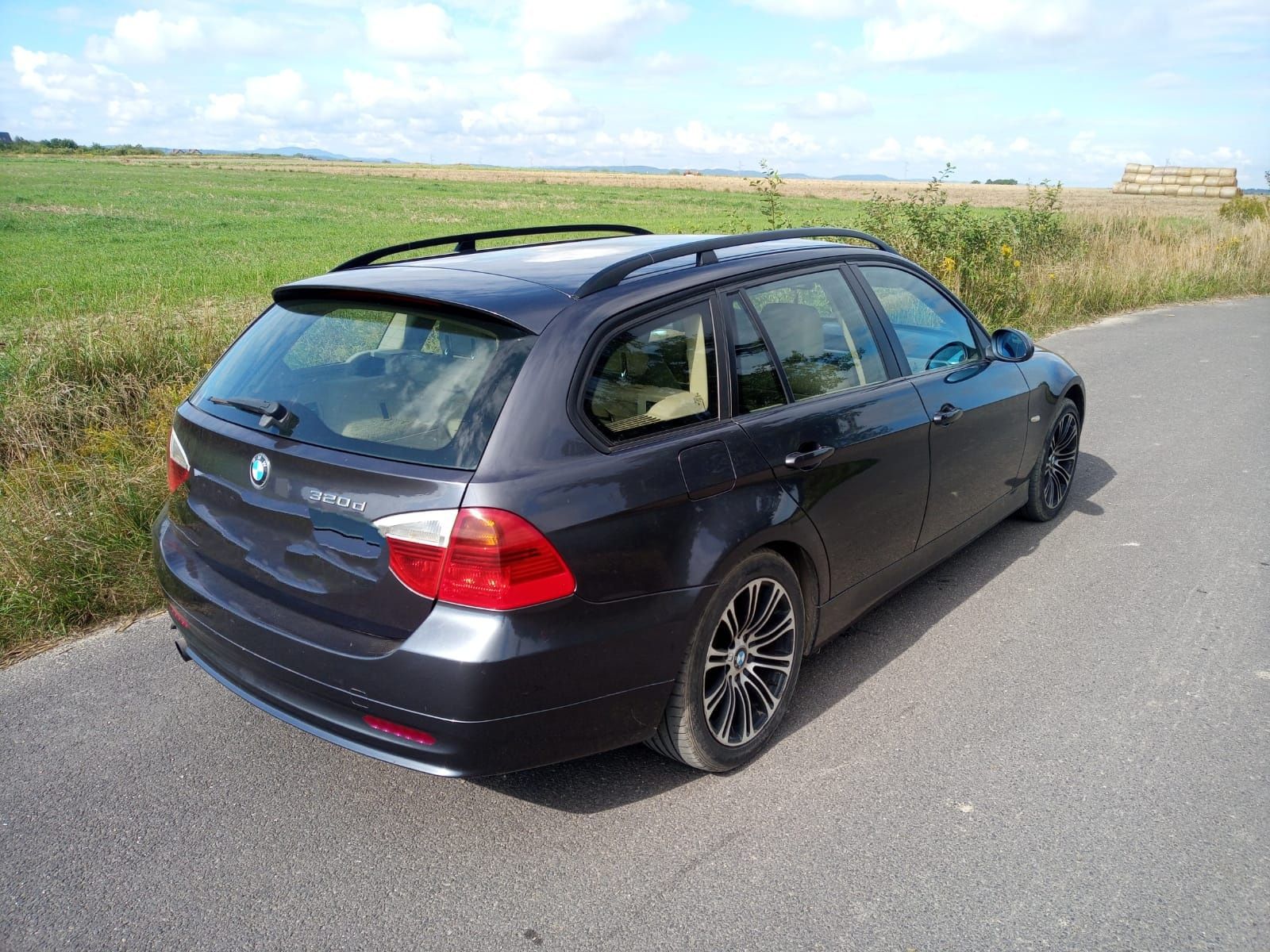 BMW 320d e91 2007r. Na części