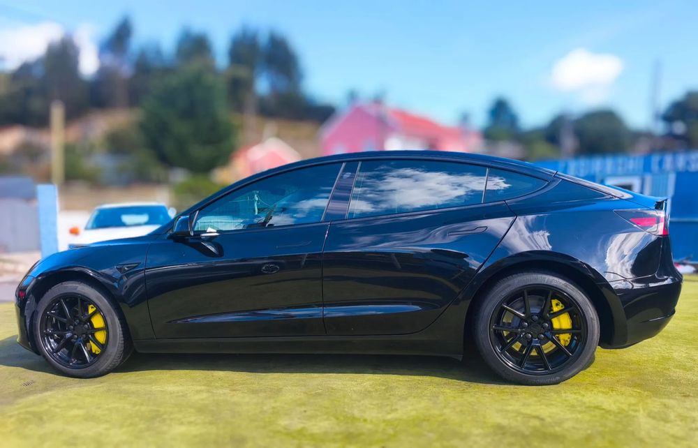 Tesla Model 3 Standard Range Plus RWD