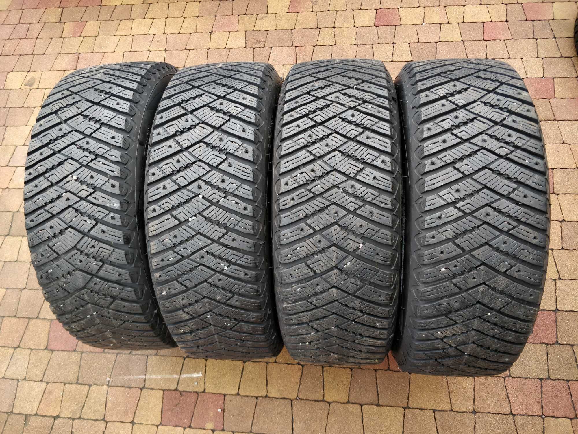 3733. Koła zimowe Tucson III Sportage IV 5x114.3 225/60/17 9mm