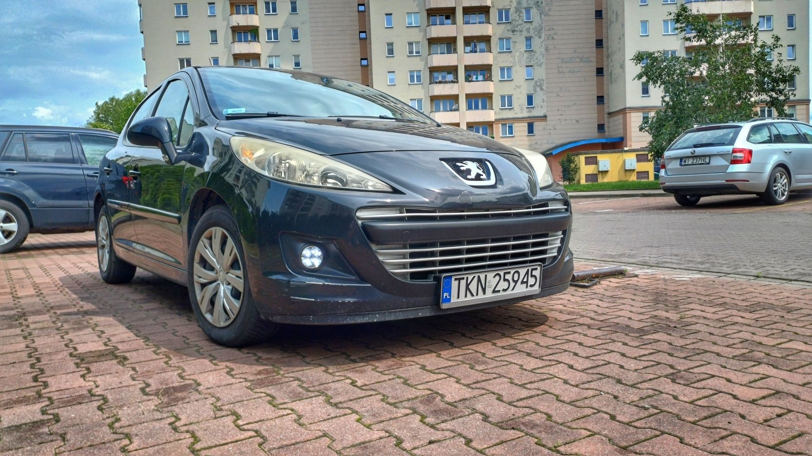Peugeot 207 rocznik 2010r. 1.4 vti 95km 202000km