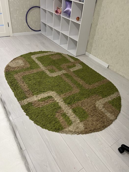 Продам ковер состояние нового