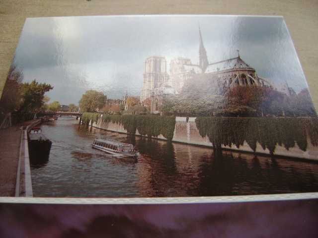 Starocie z PRL Stare pocztówki = Zestaw 17 sztuk z Paryża w harmonijce