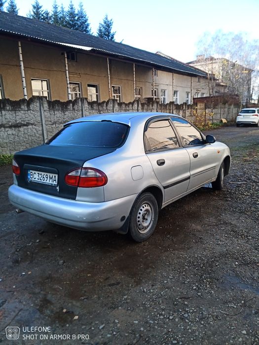 Продам Део Ланос.