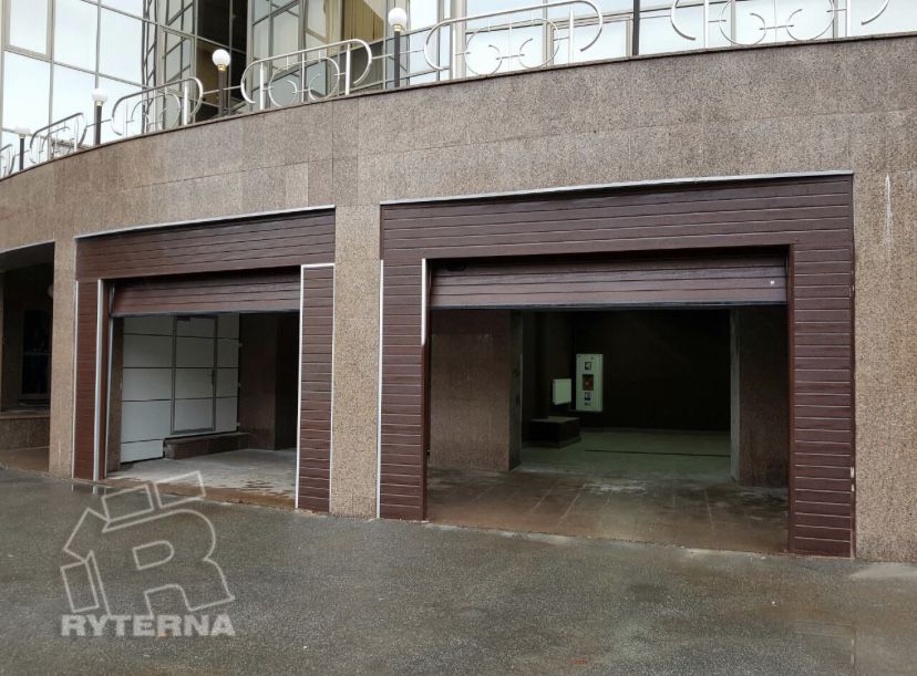 ТОП для СТО‼️Виготовлення промислових відкатних секційних воріт Монтаж