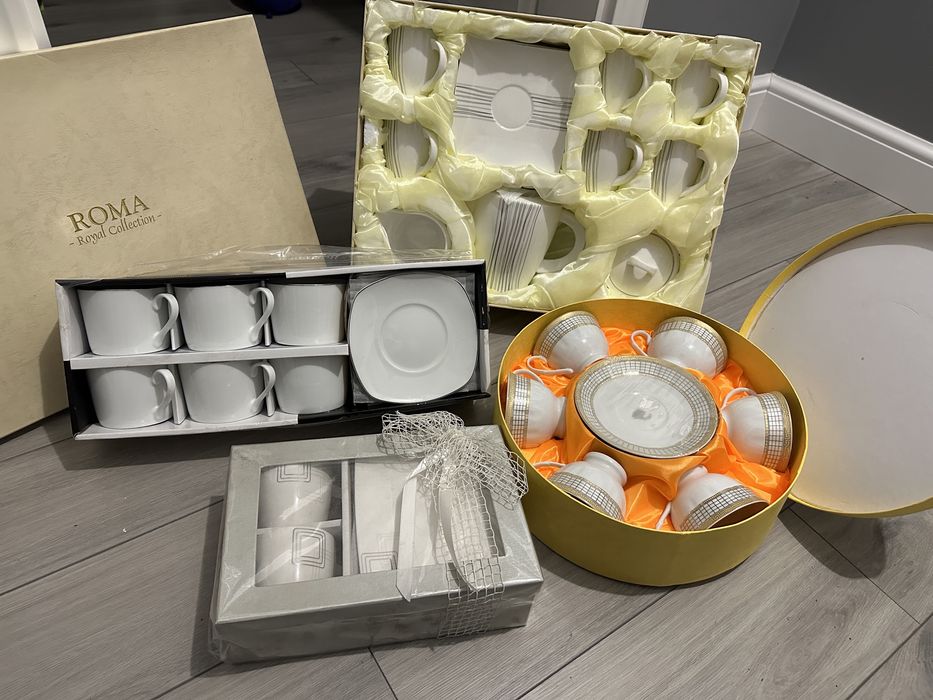 Zestaw komplet stołowy do kawy i herbaty porcelana dużo elementów