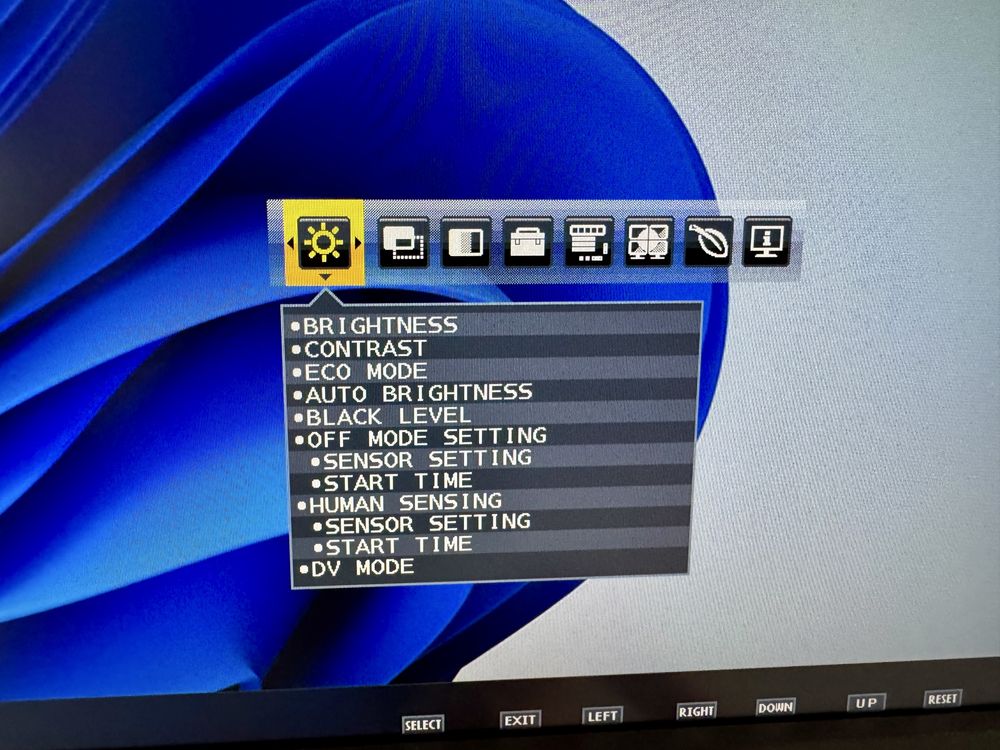 Monitor NEC EA271Q Color (prekalibrowany) – stan bardzo dobry