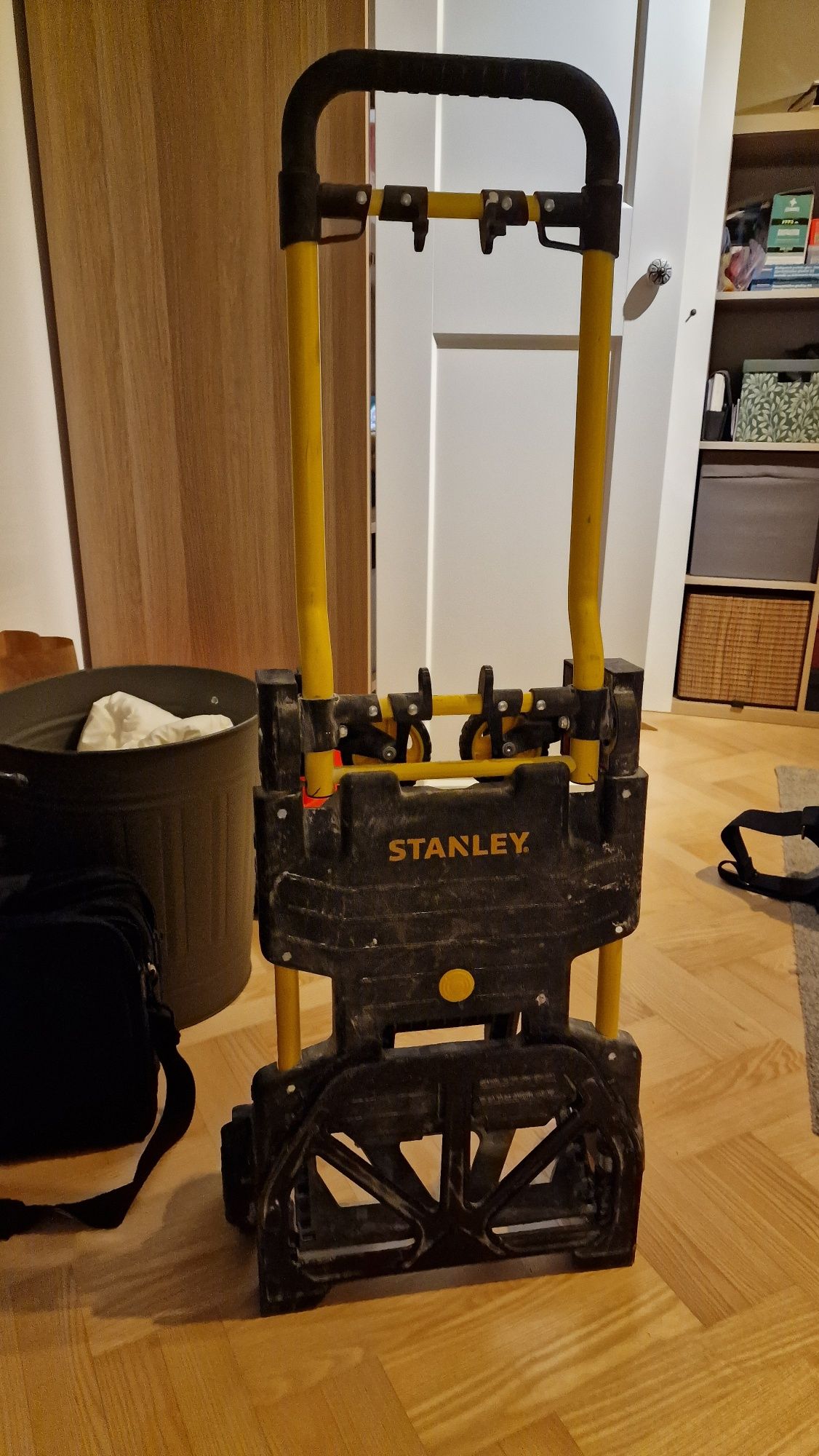 Wózek transportowy STANLEY SXWTD-FT585