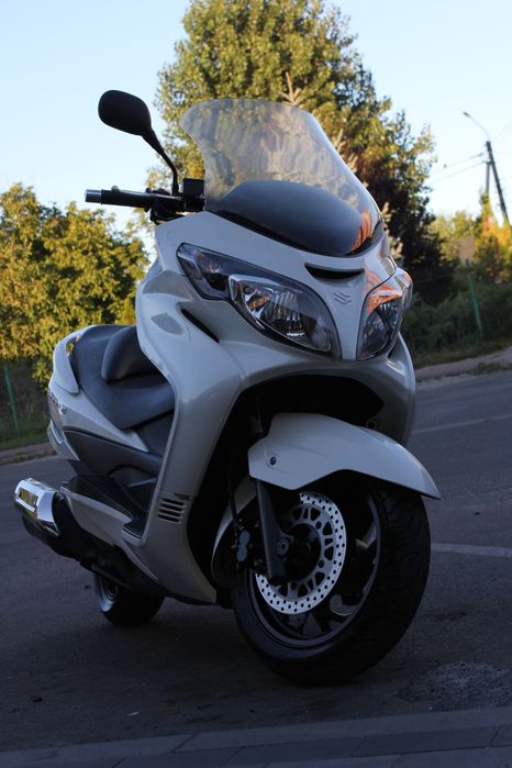 Продам Suzuki Skywave