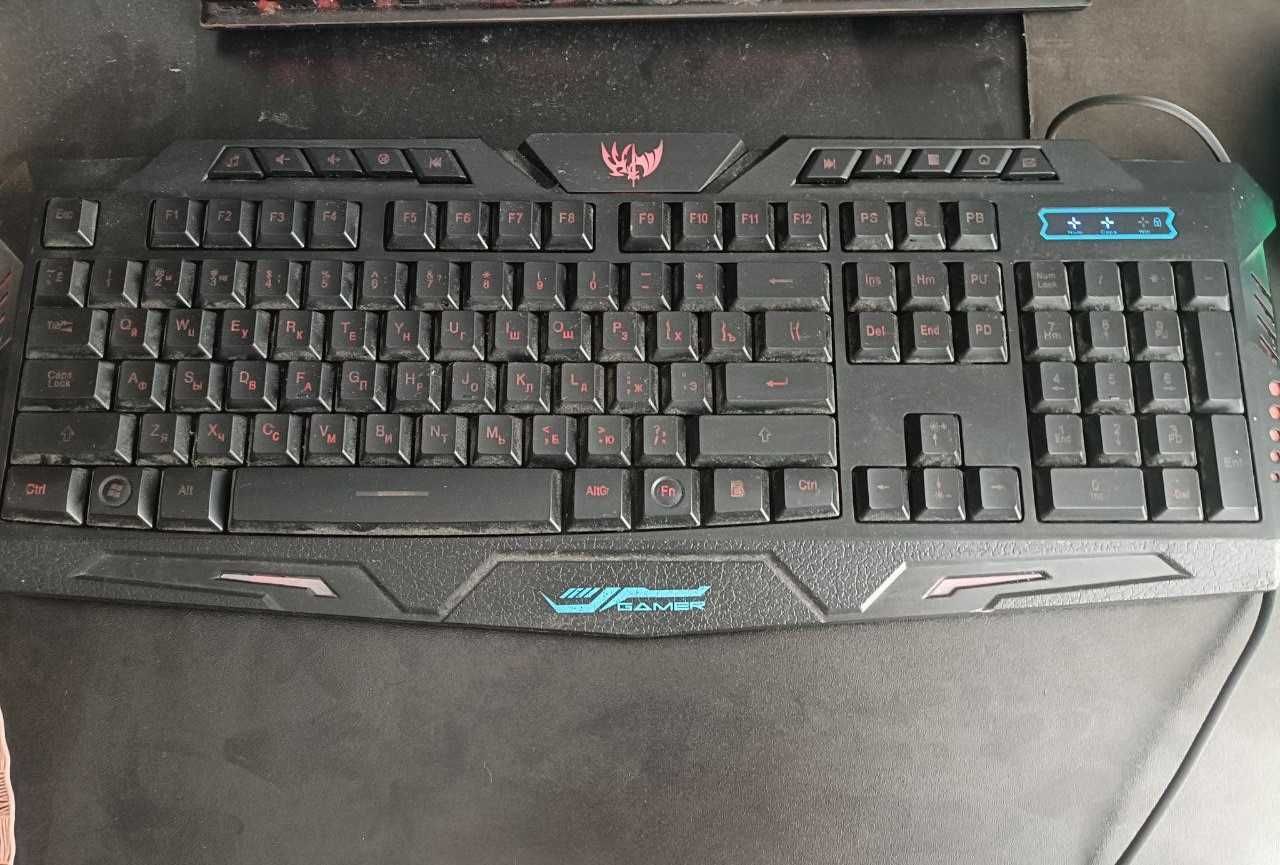 Дротова клавіатура Keyboard LED M200