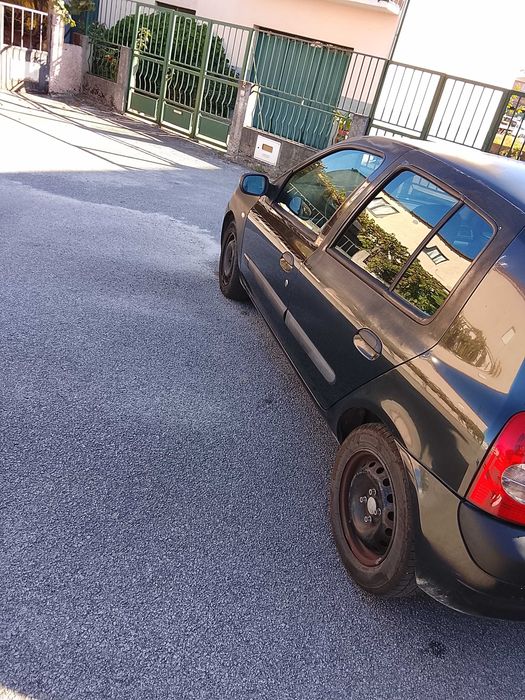 Renault Clio ll 1.4 ano 2005