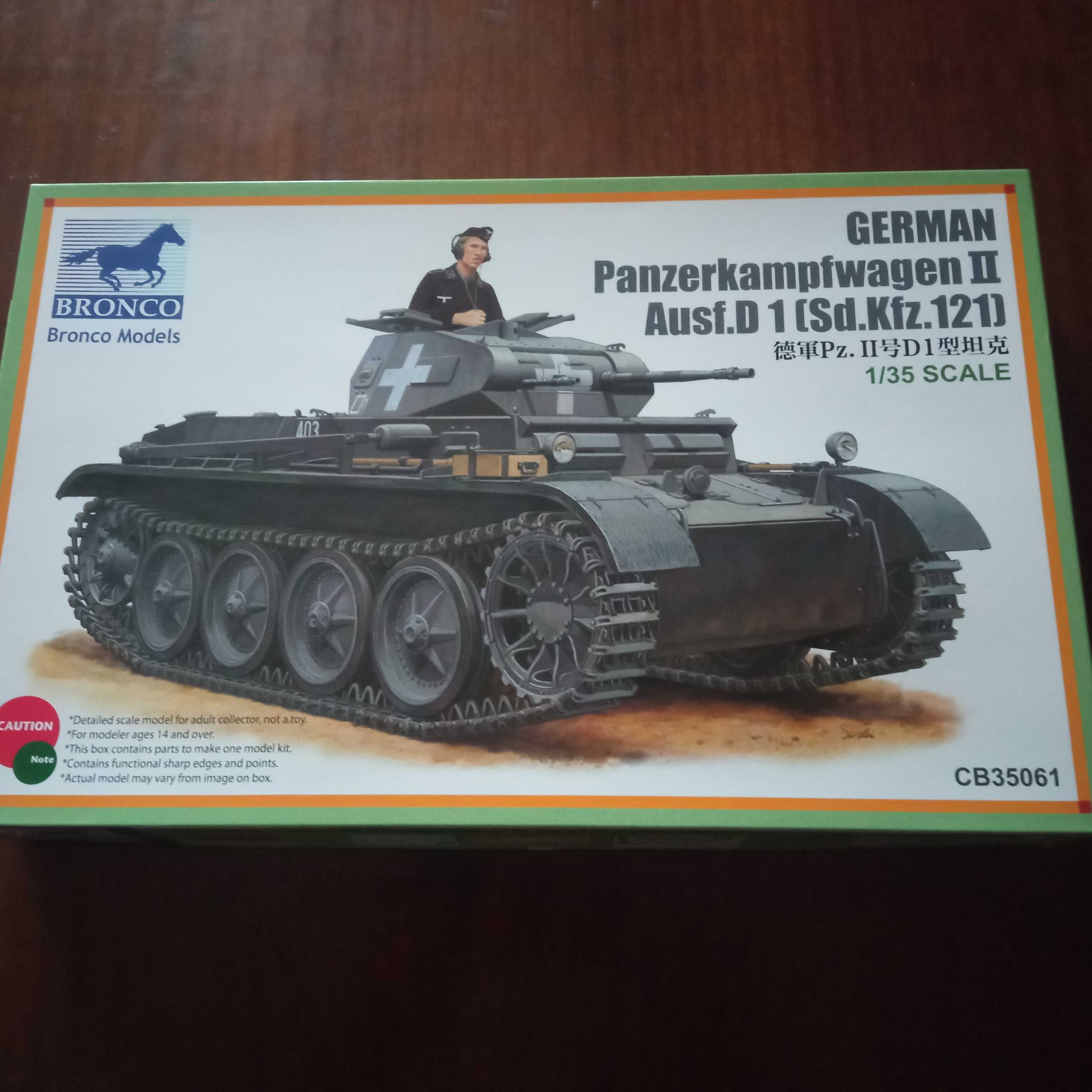 Pzkpfw II Ausf D (wrzesień 1939) - Bronco 35061 (1:35)