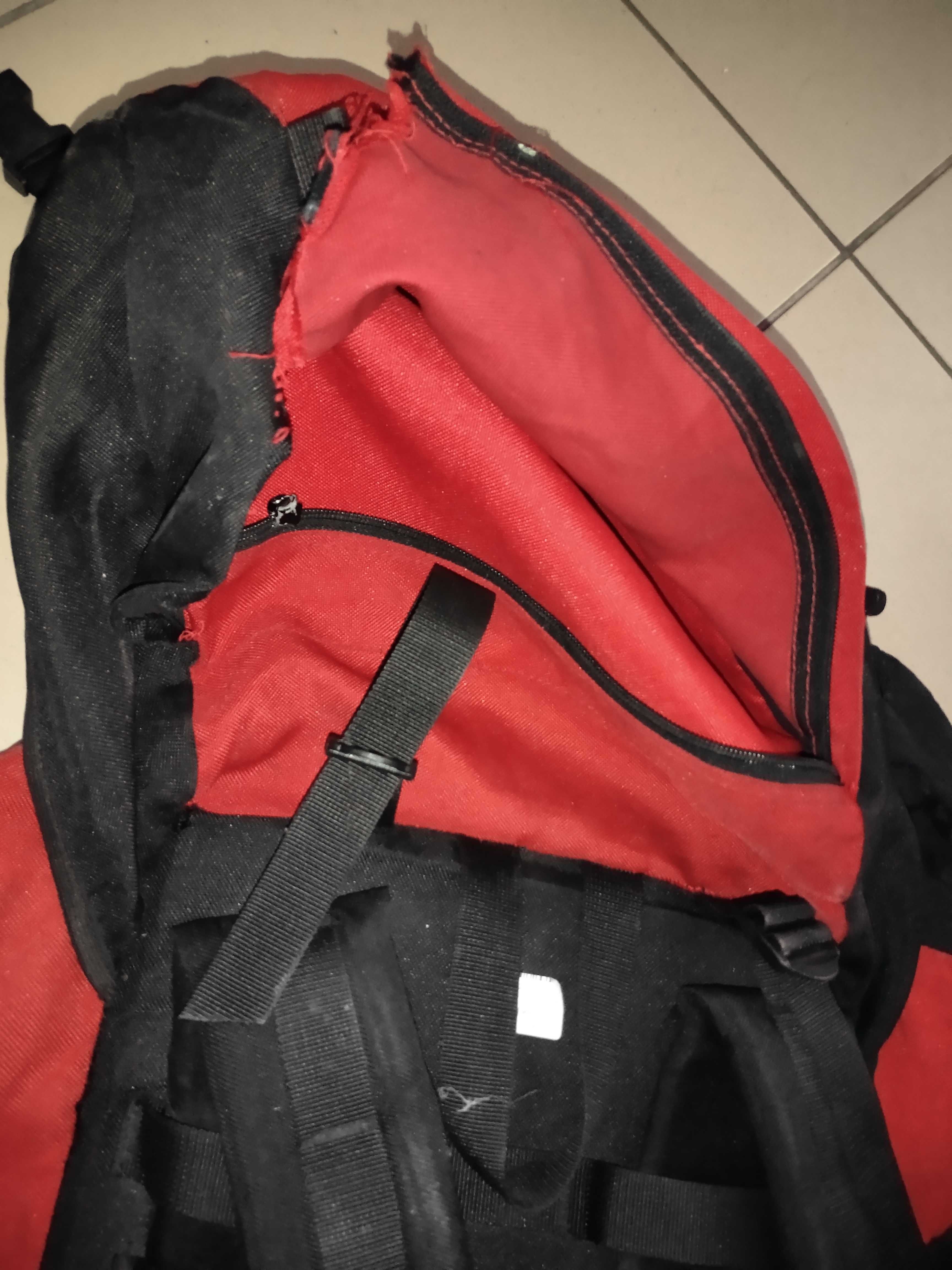 Треккинговый рюкзак для пеших походов и путешествий