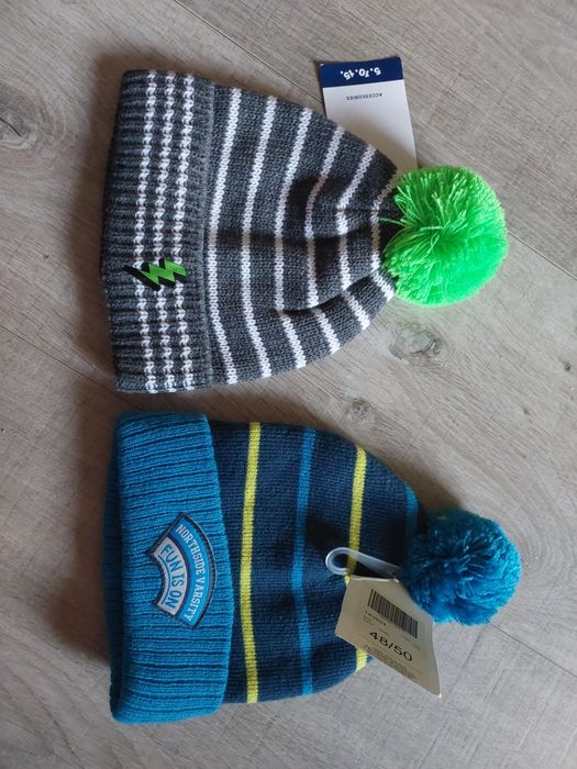 Czapka chłopięca 48/50 + czapka gratis