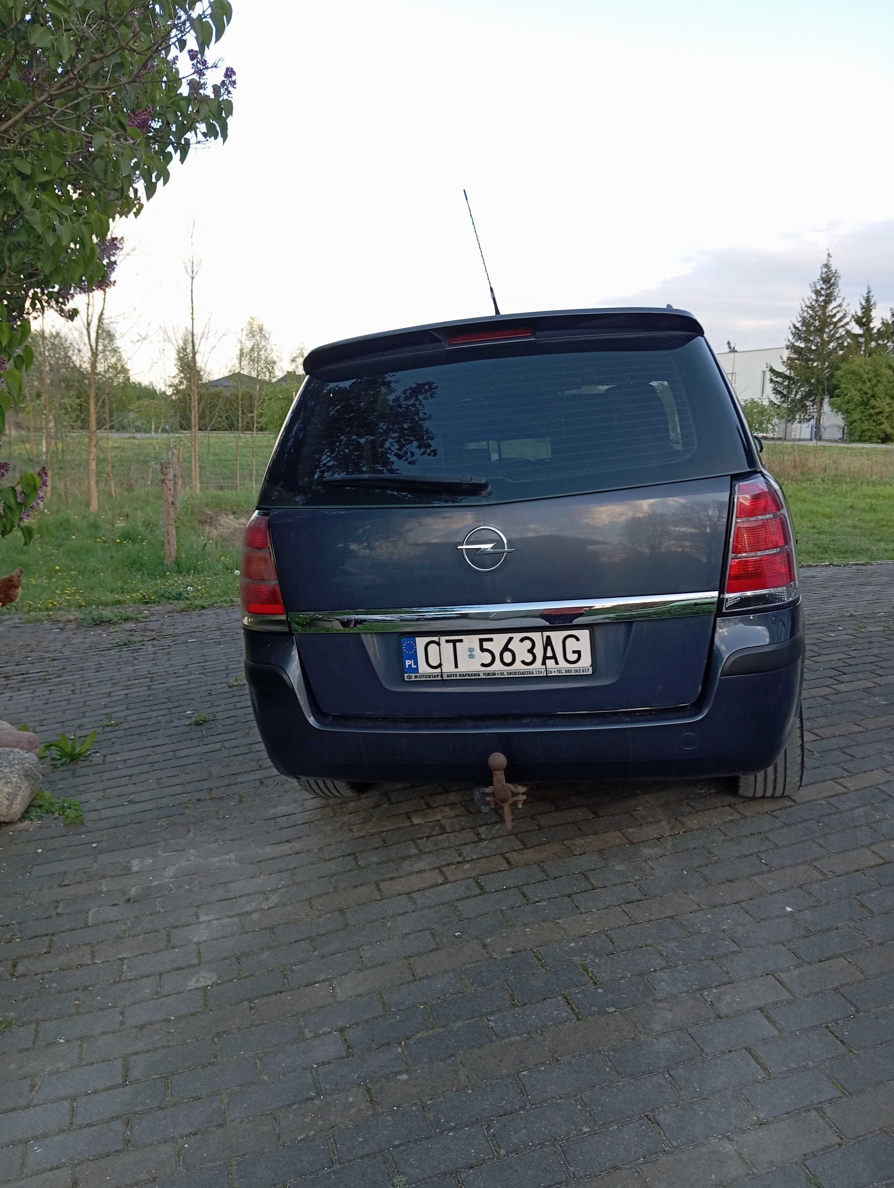 Sprzedam Opel Zafira b