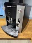 Ekspress JURA Impressa f50 w pelni sprawny.